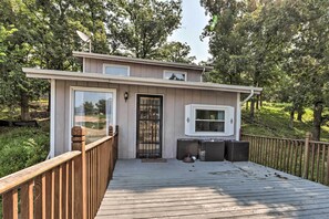 Cabin Exterior | Lakefront Location