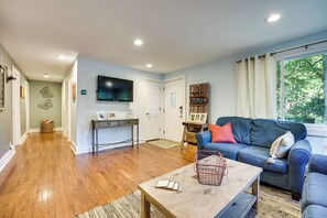 Property Interior | Free WiFi | Central A/C & Heating