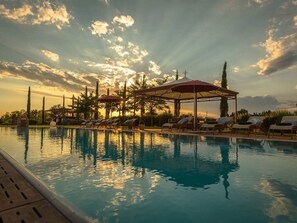 Schwimmbad des Ferienhauses