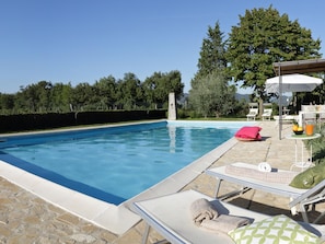 Holiday Home Swimming Pool
