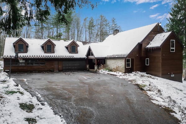 Drive up our driveway and your chalet awaits!