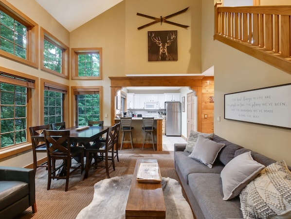 Welcome to Disciple's Ridge 752 Condo!
We can't wait for you to come stay!