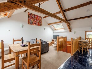 Open plan living space | Robin’s Nest - Paith Holiday Cottages, Capel Seion, near Aberystwyth