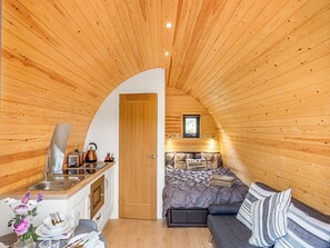 Interior | Brook Valley Glamping-Oak - Brook Valley Glamping, Llanfair Caereinion