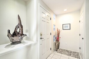 Entrance | Keyless Entry