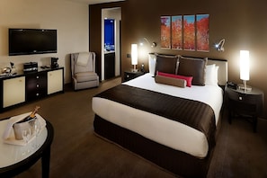 Pleasant bedroom unit for a perfect getaway!