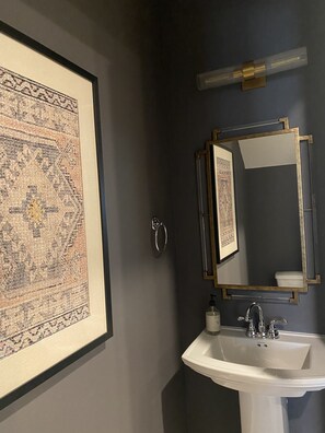 Guest Bathroom on 1st floor