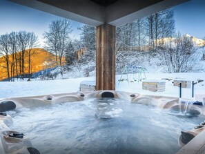 Jacuzzi
