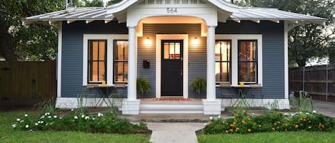 Art Deco Craftsman Bungalow with a privacy fenced back yard to relax