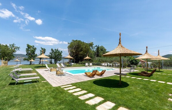 pool