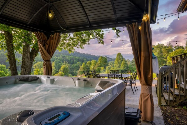 Stunning views from the hot tub!