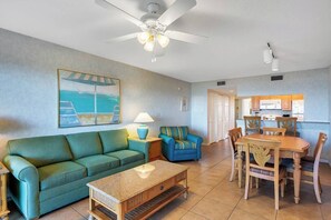Spacious condo for the whole family!