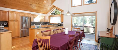 Look at those windows! Lots of natural light in the kitchen and dining space