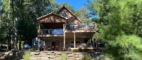 Wallenpaupack Lakehouse with Views