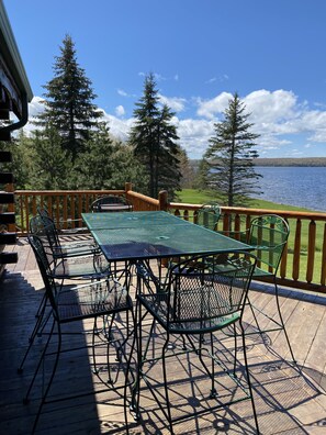 Second story deck 