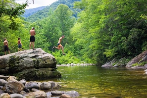 Divers