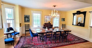 Formal Dining room perfect for Friends and Family Gatherings