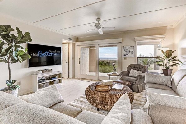 Enjoy Ocean Views From Sailmaker 103