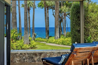 Wailea Elua 1101 - Beachfront Section - Ocean View -1 Bedroom &NewQualitySofaBed