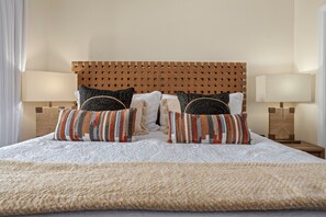 ALL BEDROOMS HAVE OCEAN VIEWS
