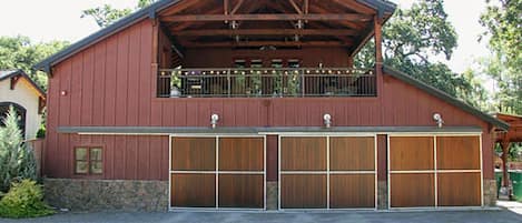 Rental unit is the 2nd floor.  Note the 400 sq " covered patio with "hayhood".