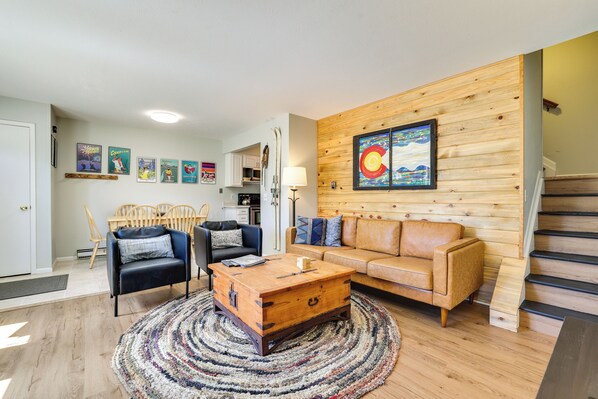 Winter Park Vacation Rental | 2BR | 2BA | Stairs Required for Bedroom Access
