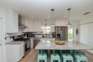 Fully Stocked Kitchen