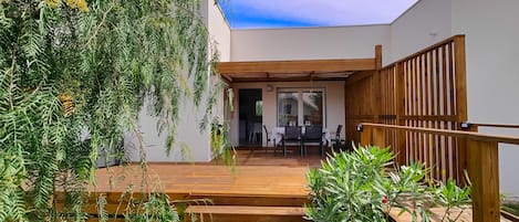 Front of the house with its large terrace