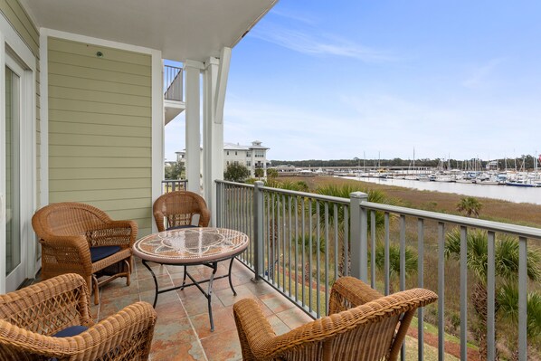 Waterfront 212 - Private Balcony with Marina View