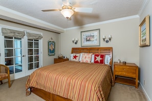 Beach Club 421 - Primary Bedroom