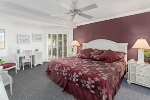 Beach Club 221 - Primary Bedroom