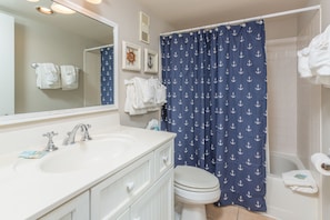 Beach Club 434 - Primary Bathroom