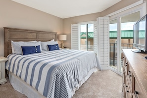Beach Club 434 - Primary Bedroom