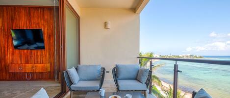 Balcony with Amazing Ocean Views