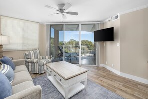 North Breakers 302 - Living Space Connected to Private Balcony