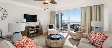 Saint Simons Grand 324 - Open Concept with Direct Ocean View