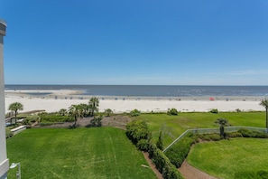 Beach Club 430 - Direct Ocean View from Private Balcony