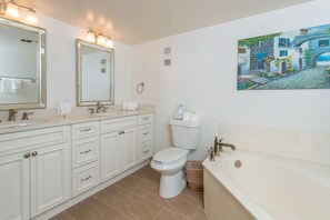 Beach Club 336 - Primary Bathroom