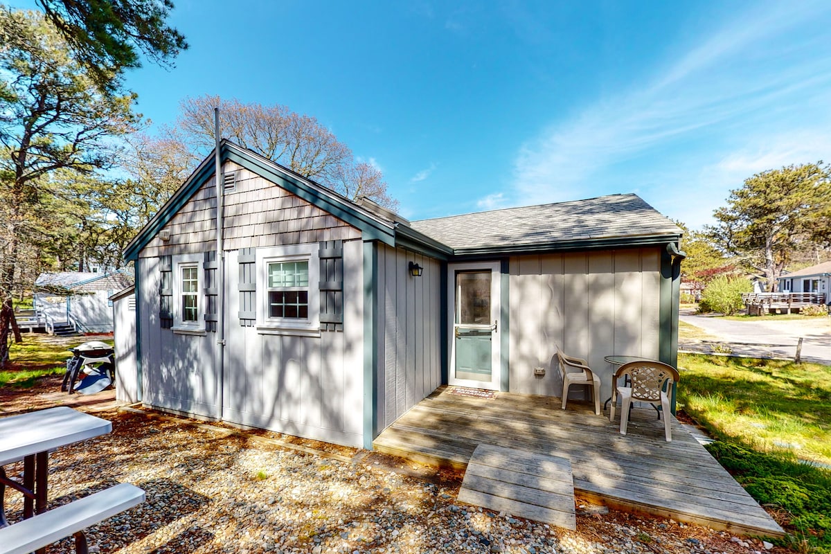 Historic Whitman house with alfresco dining deck – walk to beach and eateries