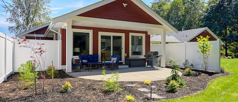 Private patio to relax, use BBQ.