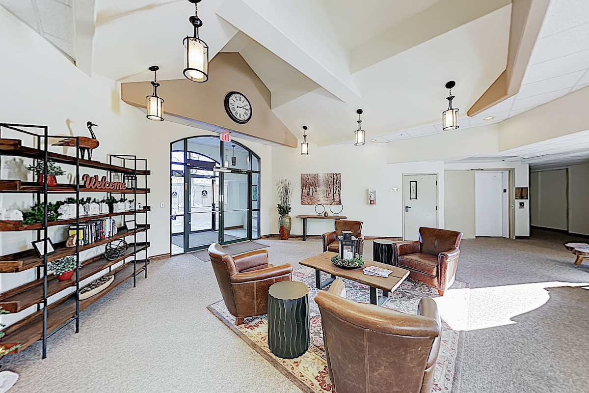 Premier Lake Dillon Condominium, 20 Min Access To 5 Resort Towns