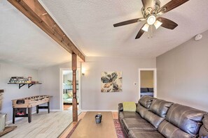 Living Room | Central Heating | Window A/C Units