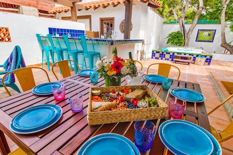 Entertain friends and family