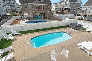 OSO36: A Ruff Life l Private Pool Area