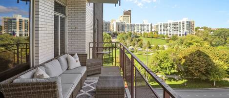 Yes, this balcony is as amazing at it looks.  Recommend a sunrise coffee!