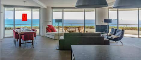 Living room, seaview