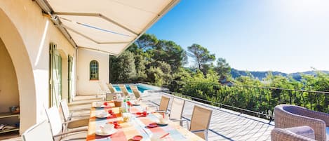 Terrasse mit freiem Blick