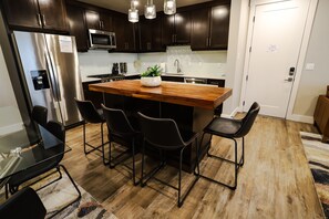 Dining room & kitchen