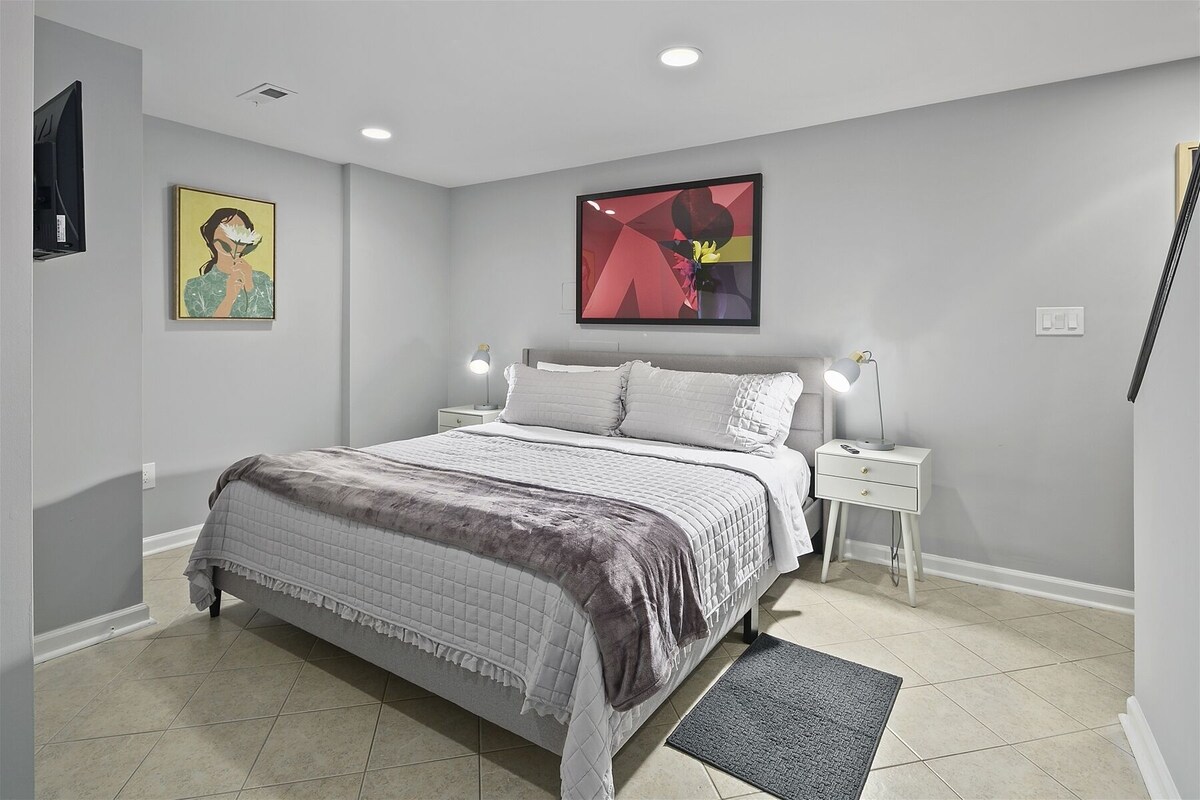 ClintonHills: Work-Friendly, Private Patio, Near DC