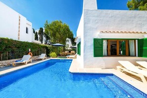 Beautiful villa with private pool and terrace